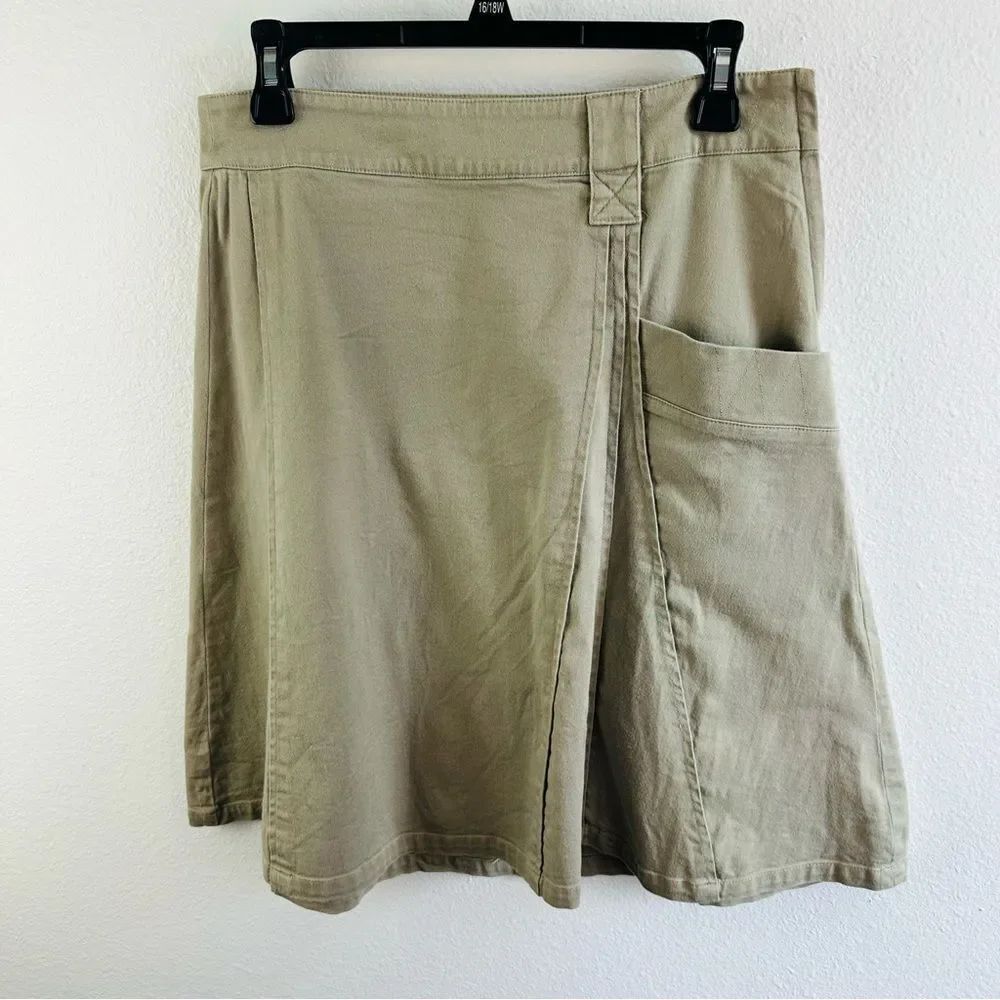 Watergirl Khaki Knee Length Active Skirt Size 4